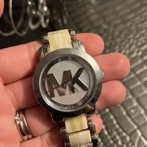 Womens Michael Kors watch with mother of pearl band. Silver trim. silver face Michael Kors Mother of Pearl Stainless Steel | Mercari main image 4